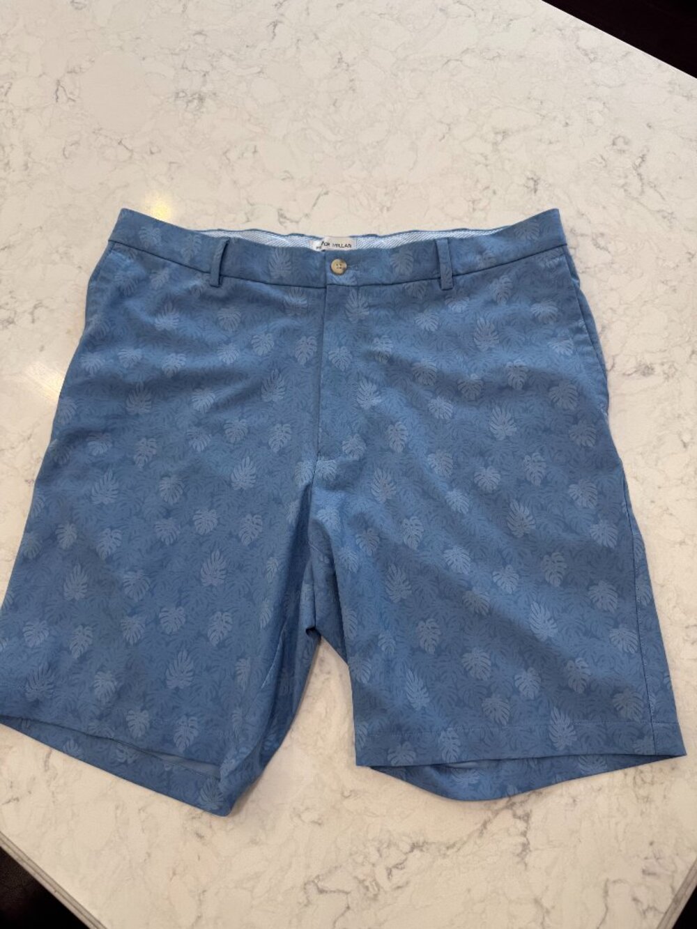 Peter Millar Men's Shorts - Size 36